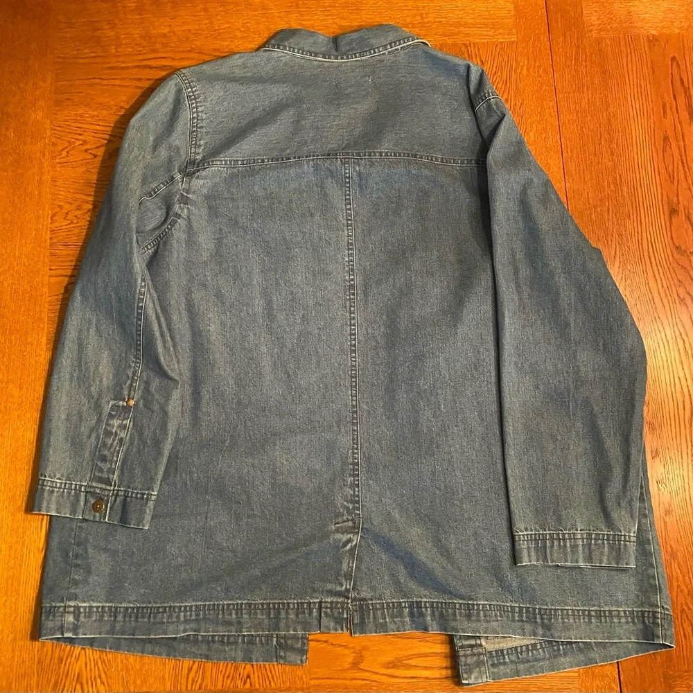 Denim Button-Up Jacket - Picture 3 of 3